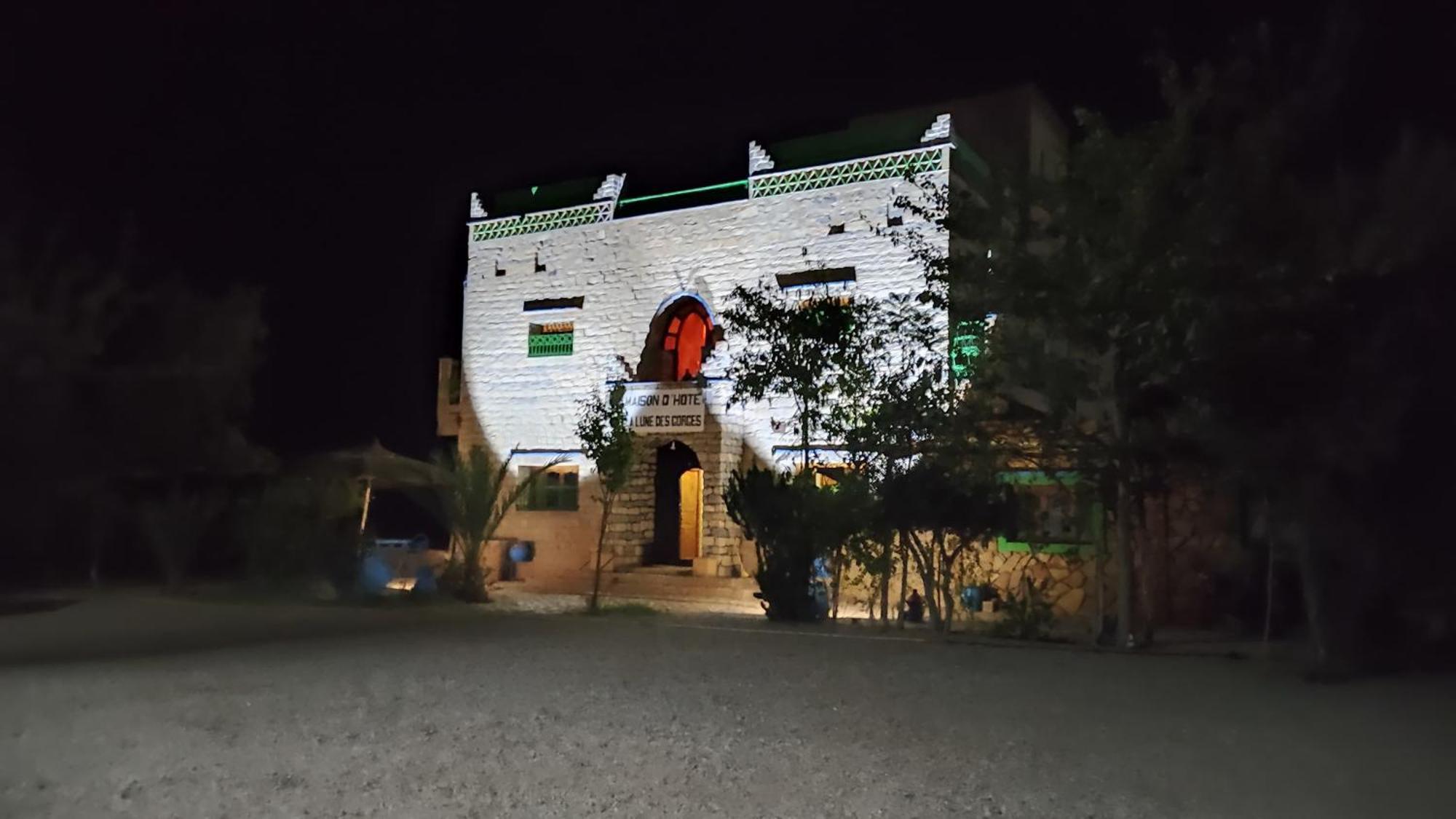 Maison La Lune Des Gorges Tinghir ภายนอก รูปภาพ